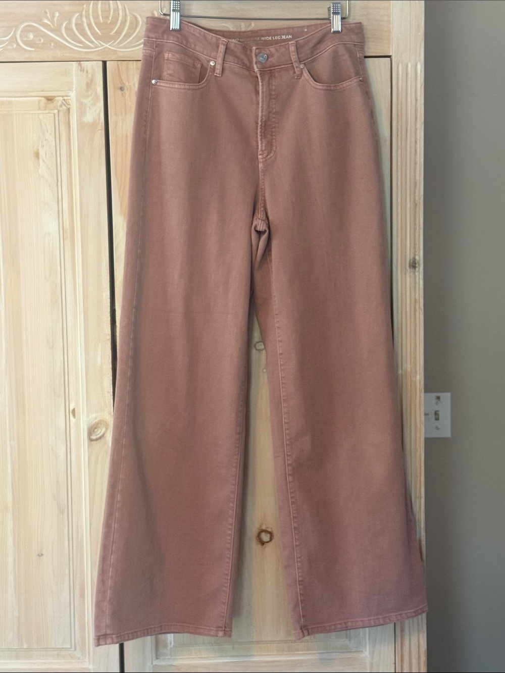 Chico's Wide-Leg Jeans in Rusty mauve